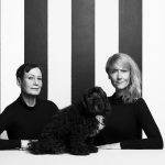 Pressebillede LINE - ALTSÅ KNUTZON. På billedet: Sarah Boberg, Anette Støvelbæk. Fotograf: Robin Skjoldborg. Teatret ved Sorte Hest, 2025.