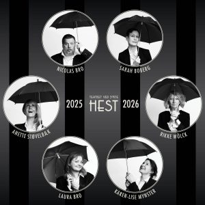 På billedet (fra v med uret): Anette Støvelbæk, Nicolas Bro, Sarah Boberg, Rikke Wölck, Karen-Lise Mynster, Laura Bro. Fotograf: Robin Skjoldborg