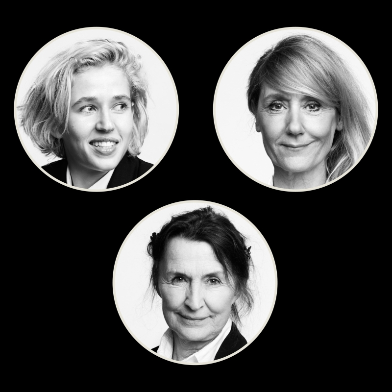 Marie Reuther, Anette Støvelbæk, Karen-Lise Mynster. Foto: Robin Skjoldborg. Grafik: Mike Tylak. Teatret ved Sorte Hest, 2026.